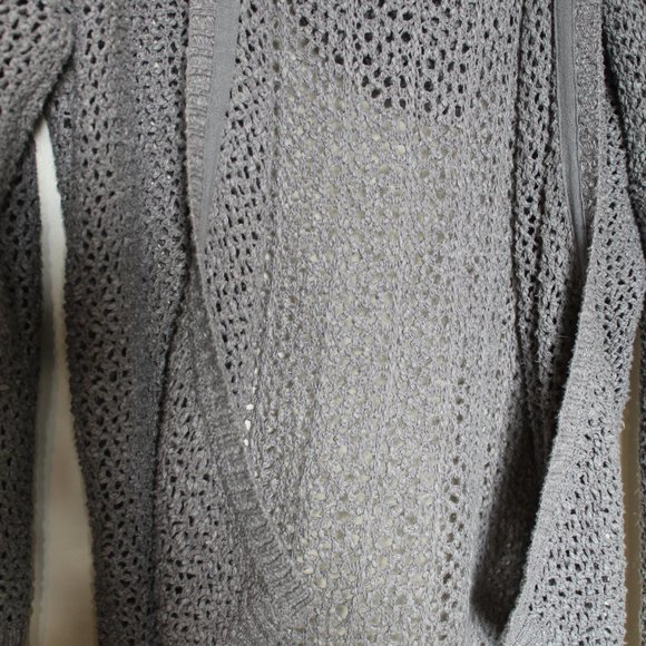 Aritzia Talula Grey Cardigan - Picture 2 of 4